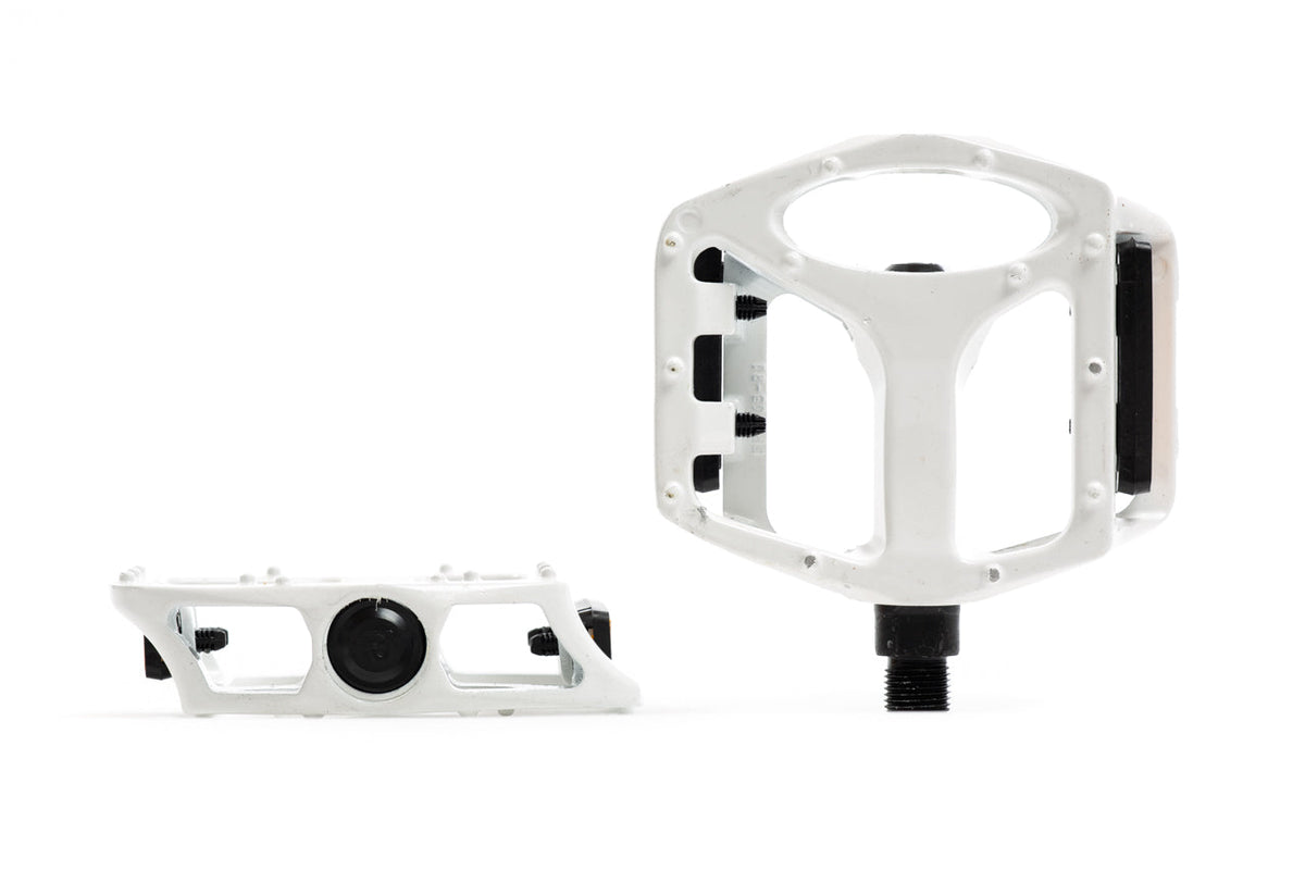 Alloy Platform Bicycle Pedals White option