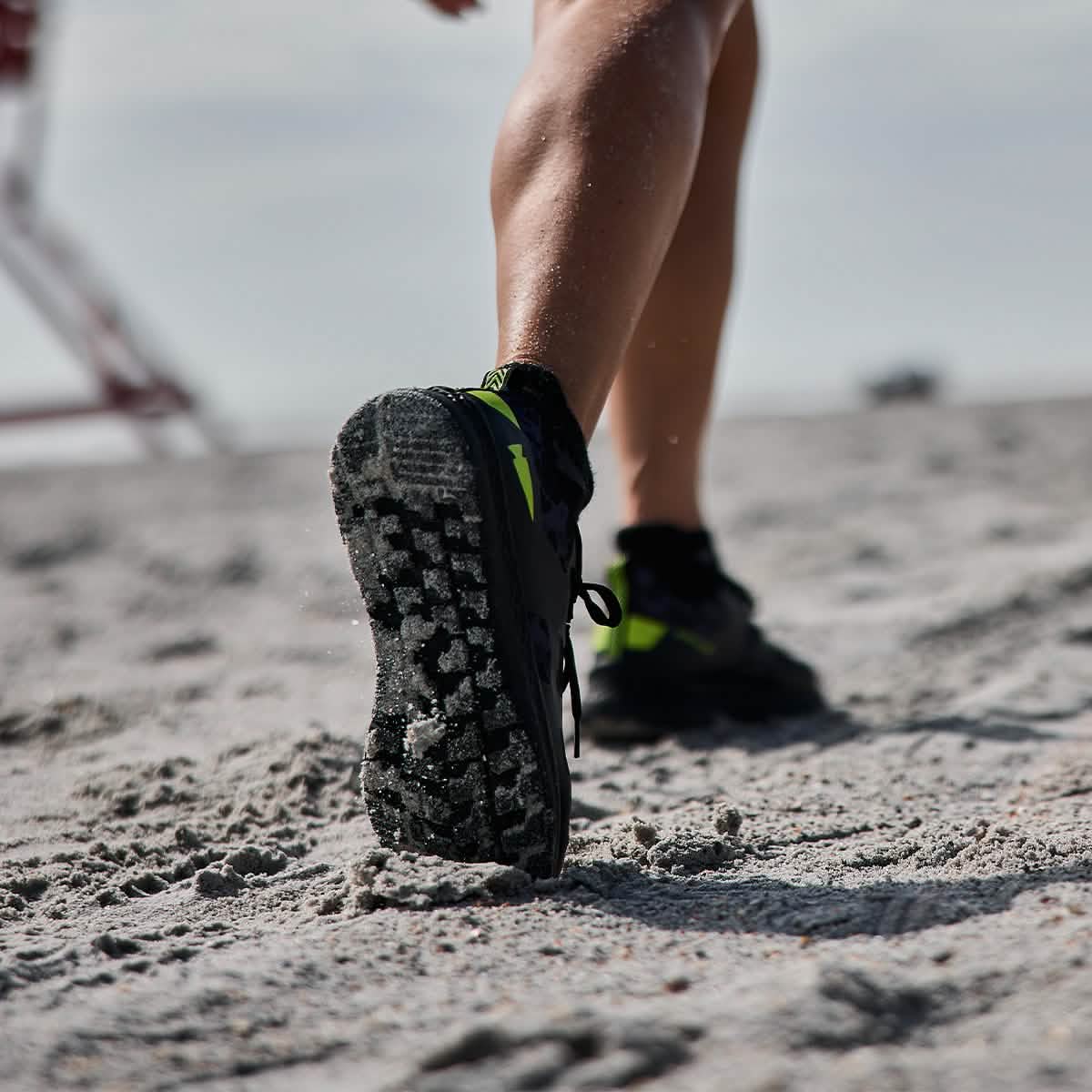 Women's Versatile Training Running Shoes source view 10