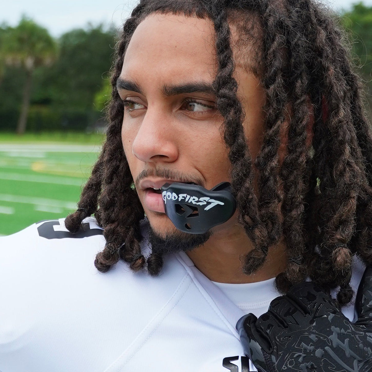 Soft Football Mouthguard source view 2