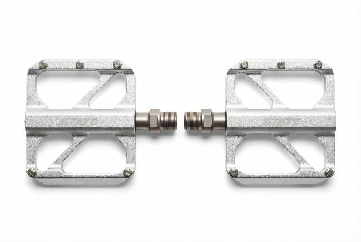 Bicycle Pedals Silver option