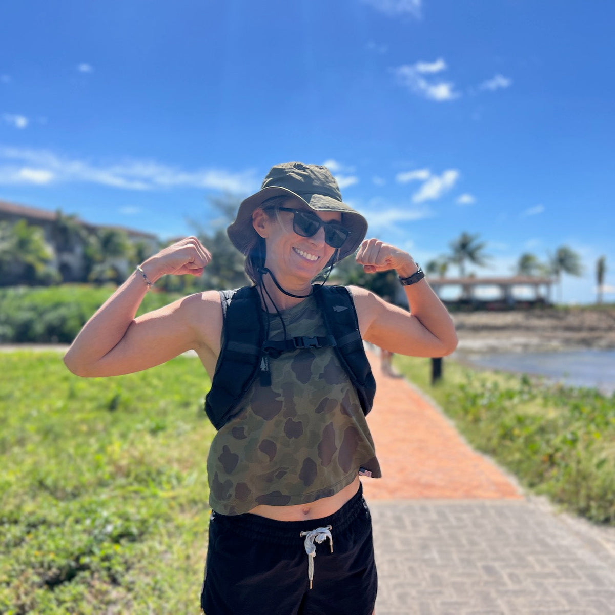 Women's Weighted Training Vest source view 2