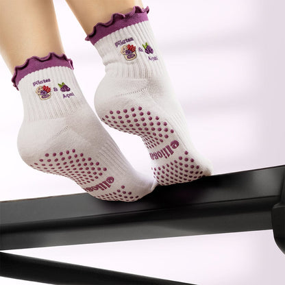 Pilates Grip Socks source view 3