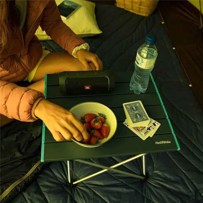 Camping Table source view 3