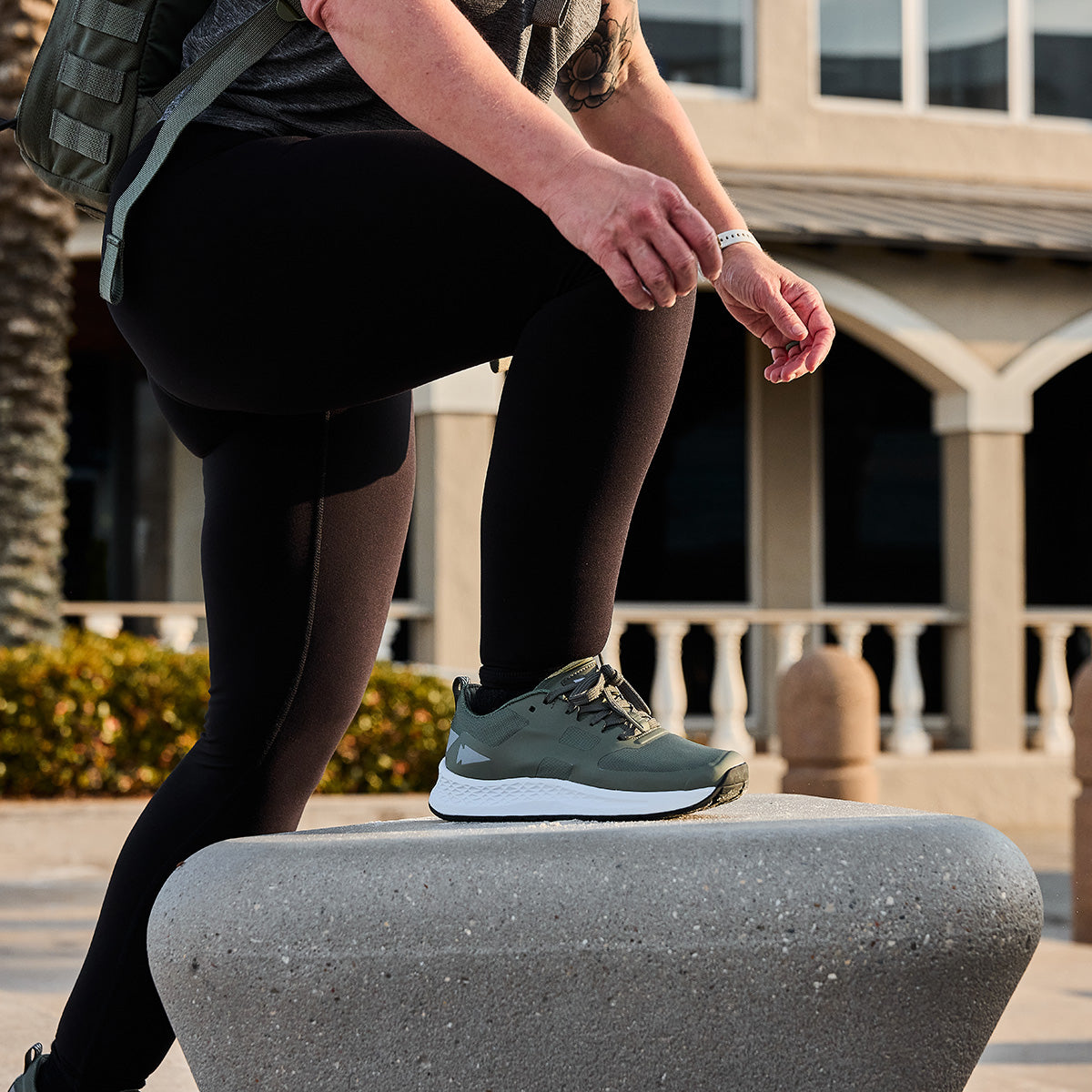 Women's Versatile Training Running Shoes source view 6