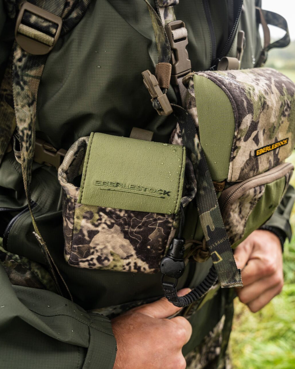 Rangefinder Pouch source view 8