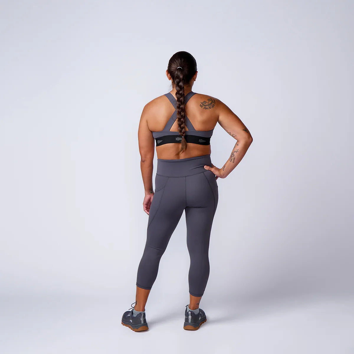 Women's Cropped Training Leggings source view 9