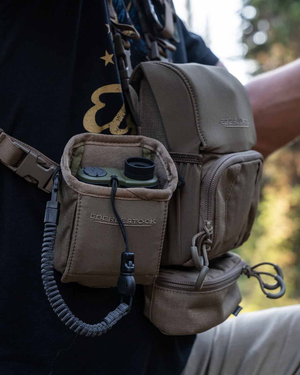 Rangefinder Pouch source view 9