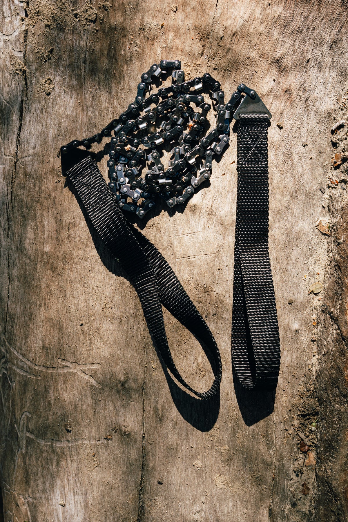 Hand Chainsaw source view 10