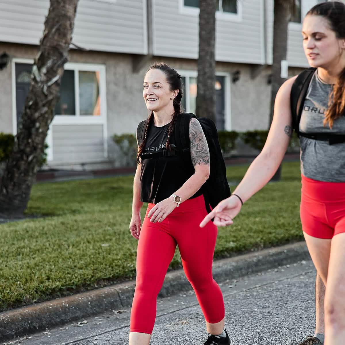 Women's Cropped Training Leggings High-Risk Red / 2 / Pockets option