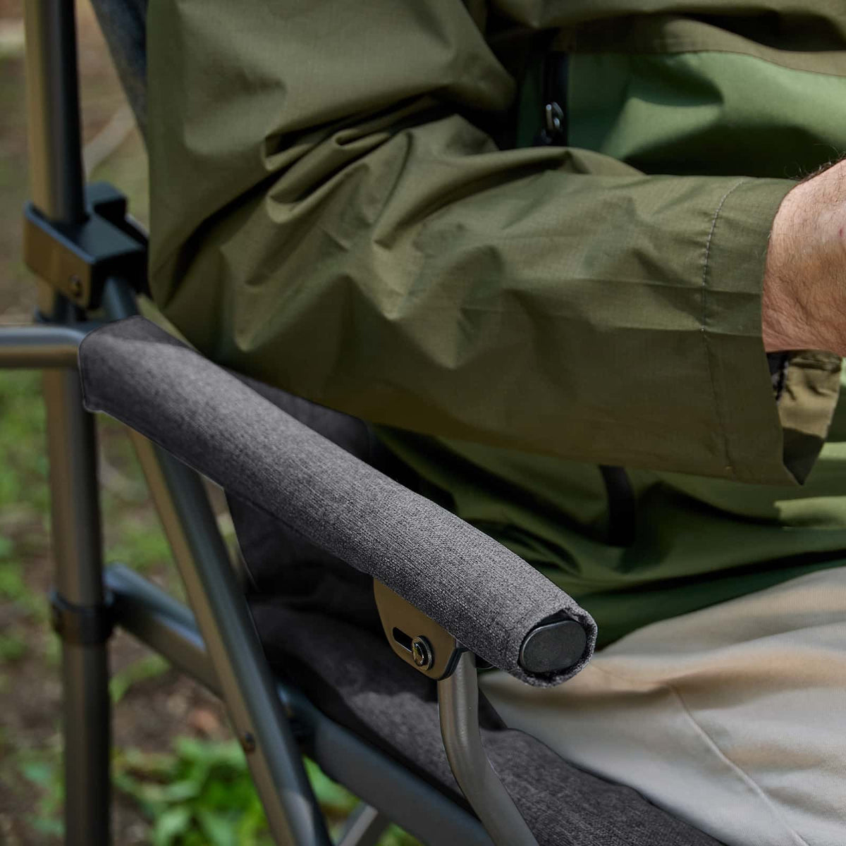 Camping Chair source view 19