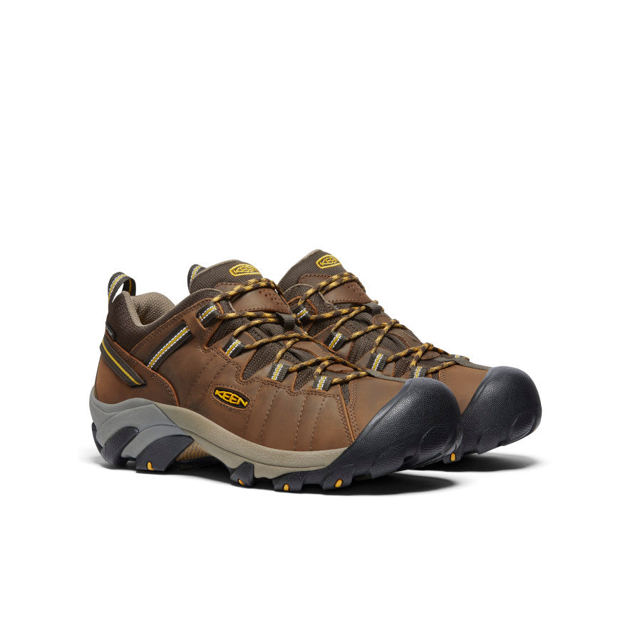 Hiking Shoes original source view 2
