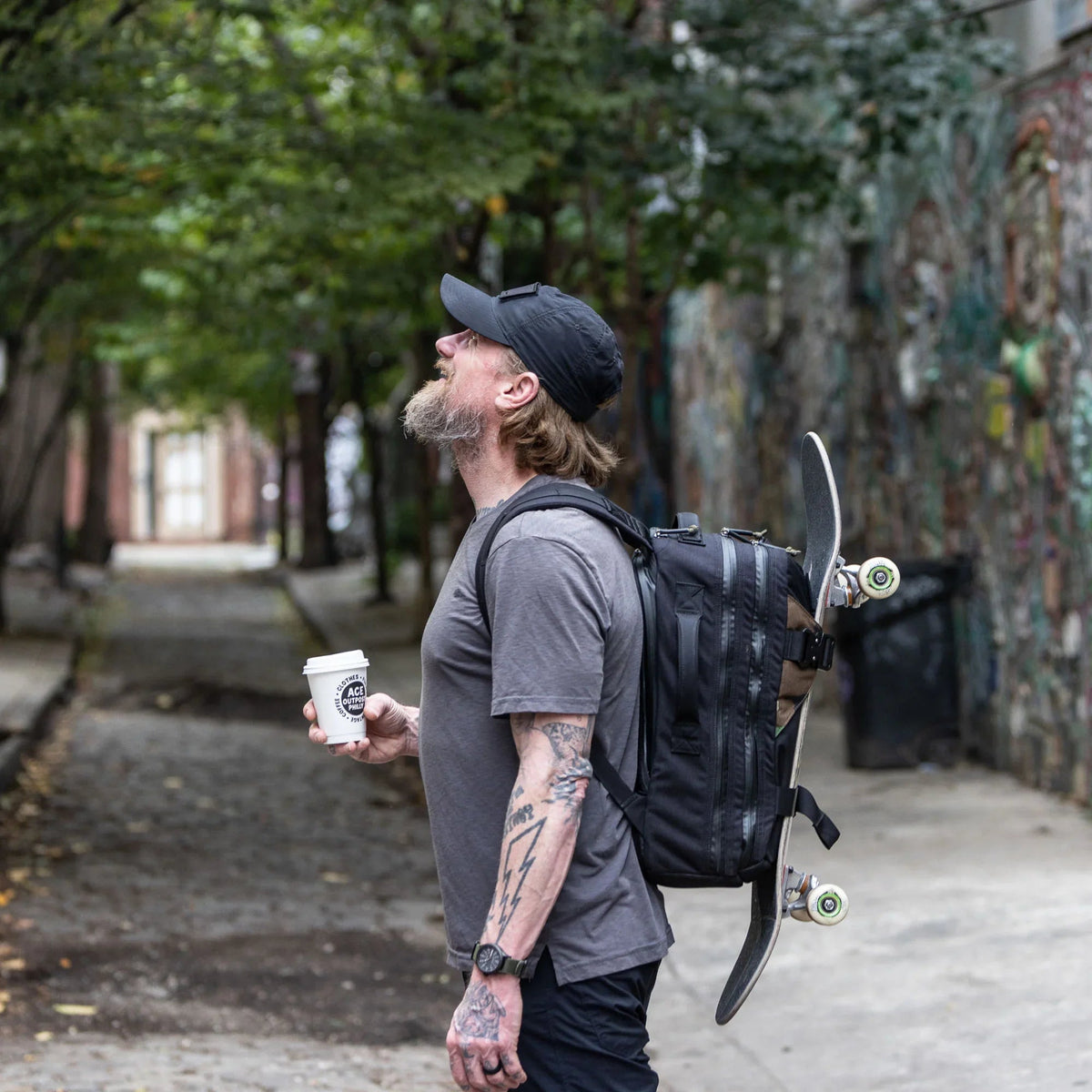 Skateboard Carry Backpack source view 28