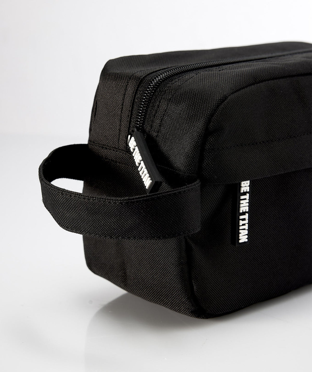 Toiletry Bag source gallery image 2