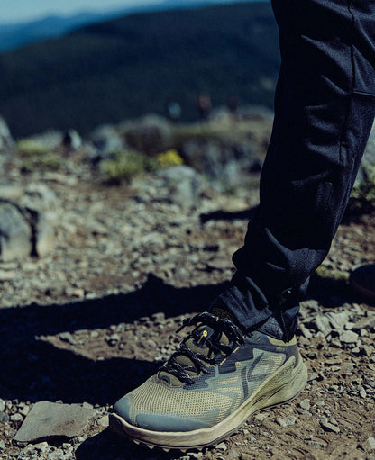 Hiking Shoes original source view 8