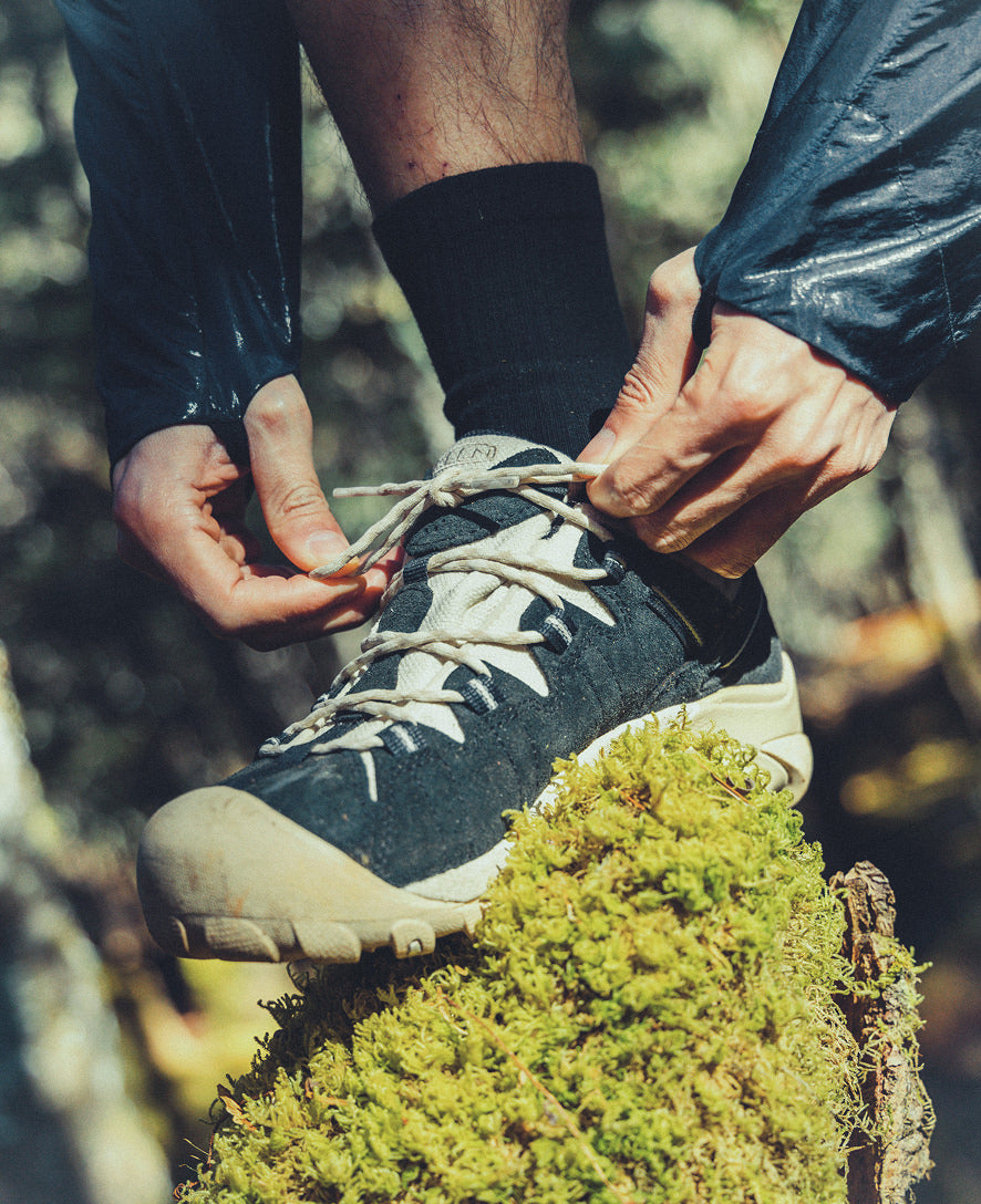 Hiking Shoes original source view 7