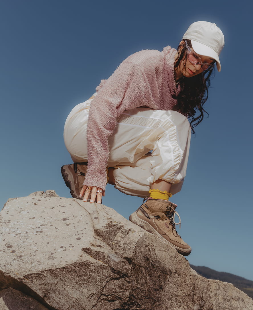 Hiking Boots original source view 8
