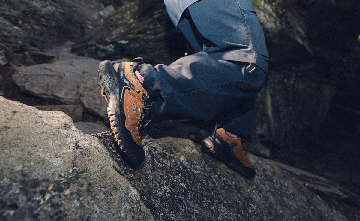 Hiking Shoes original source view 7