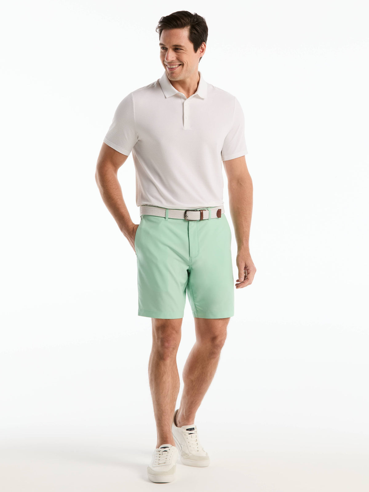 Men's 8-Inch Golf Shorts in Stretch Plain-Weave Fabric for Moisture-Wicking Comfort on the Course