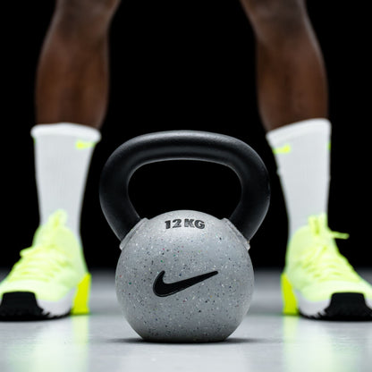 Rubber Coated Kettlebell source image 4