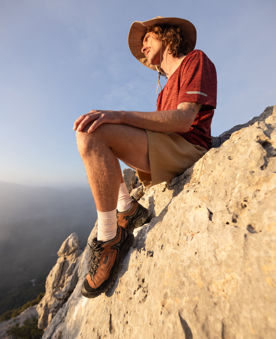 Hiking Shoes original source view 8