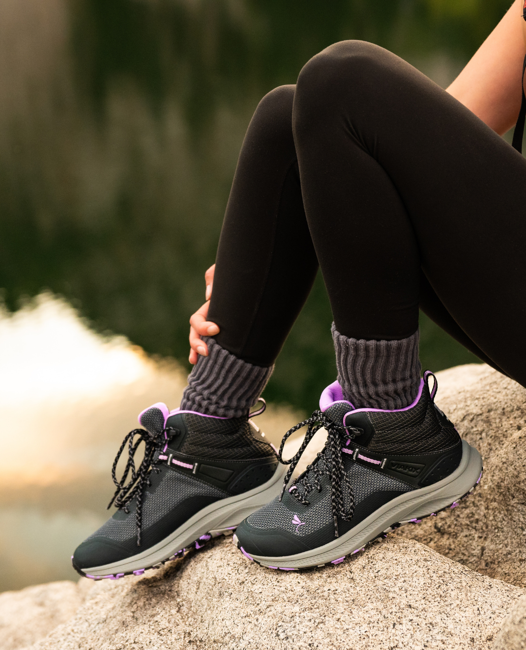 Hiking Boots original source view 3