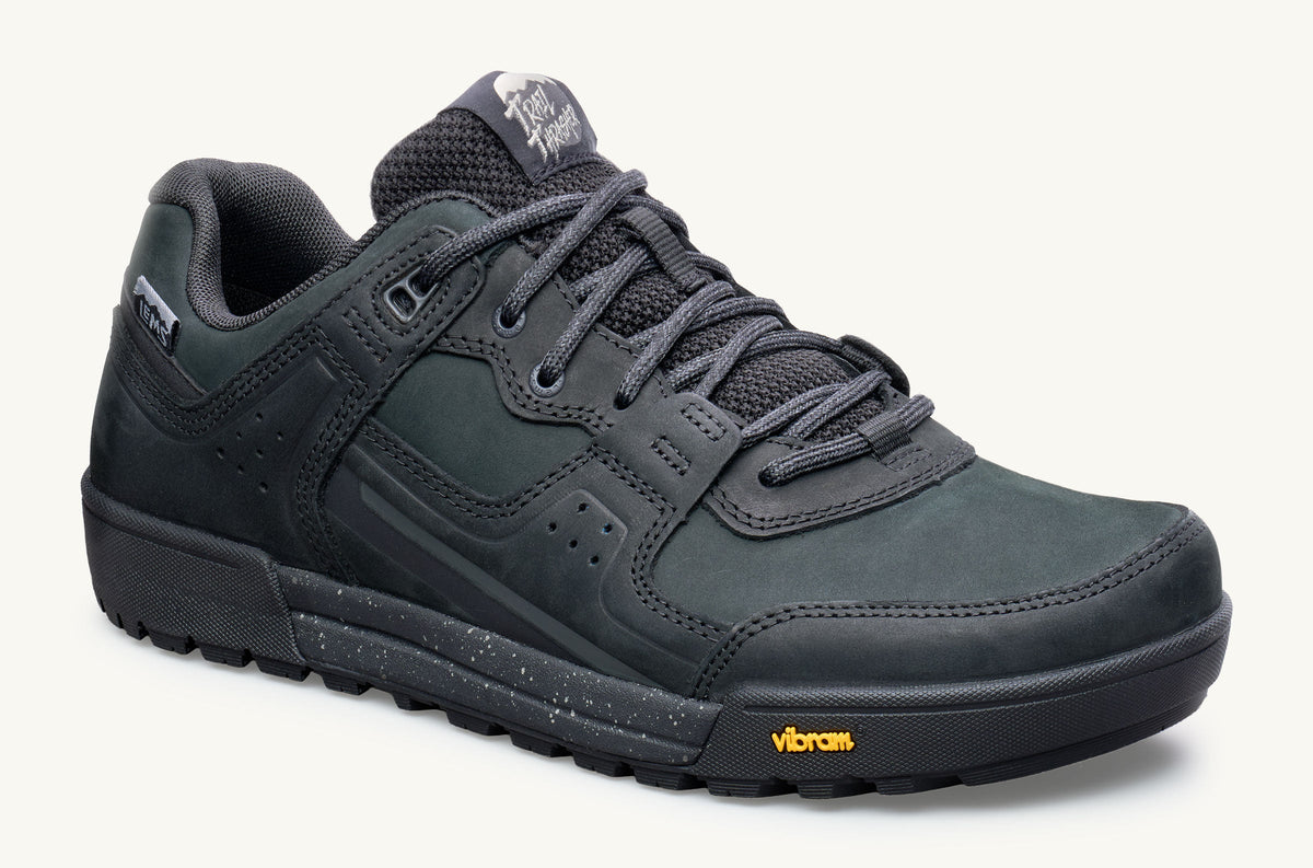 Hiking Shoes original source view 9